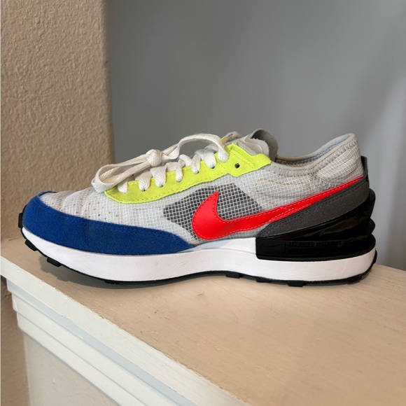 Nike Boys Waffle One White Multicolor Running Shoes Sneakers Youth Size 4Y - Picture 4 of 9